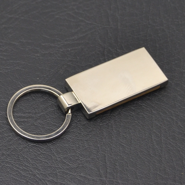 Metal key ring with wooden insert